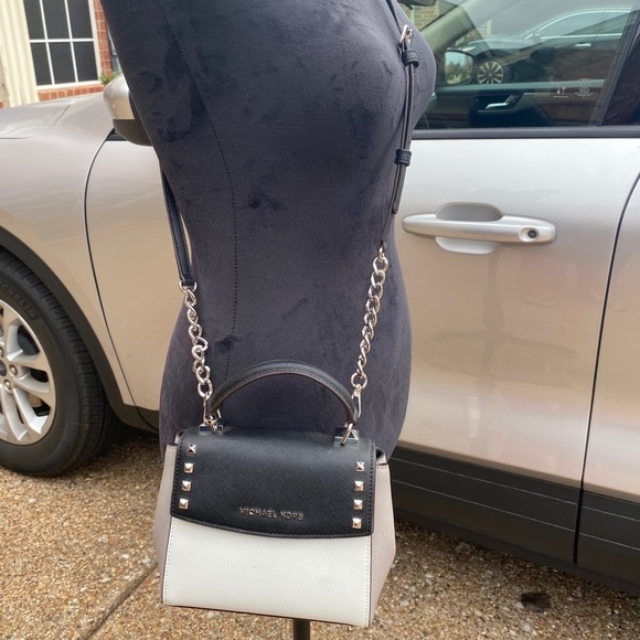 Michael Kors Karla mini convertible crossbody bag - Picture 13 of 13